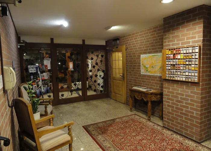 Отель Solitaire