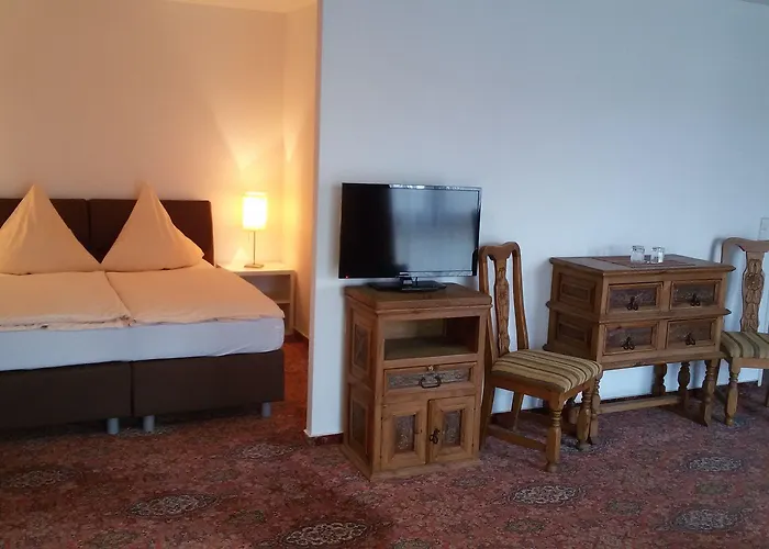 索莉塔尔酒店 3*