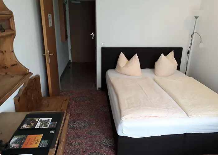 索莉塔尔酒店 3*