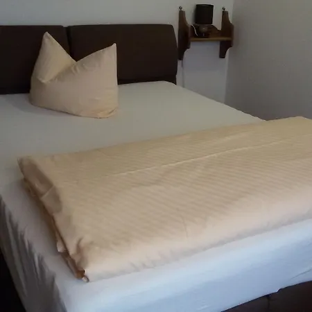 Solitaire Hotel