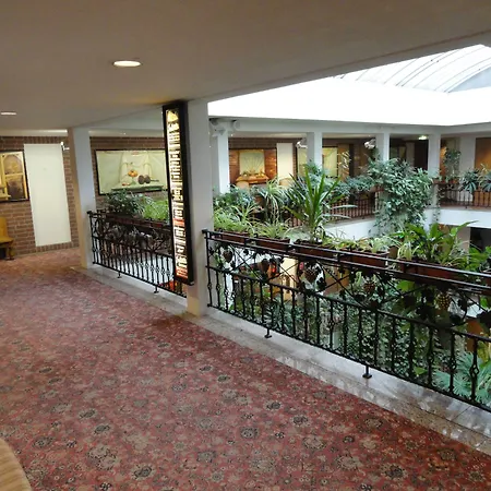 Solitaire 3* ברלין